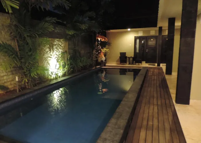Legian 2* Kuta (Bali)