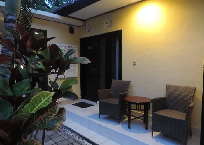 Hotel Legian 2*